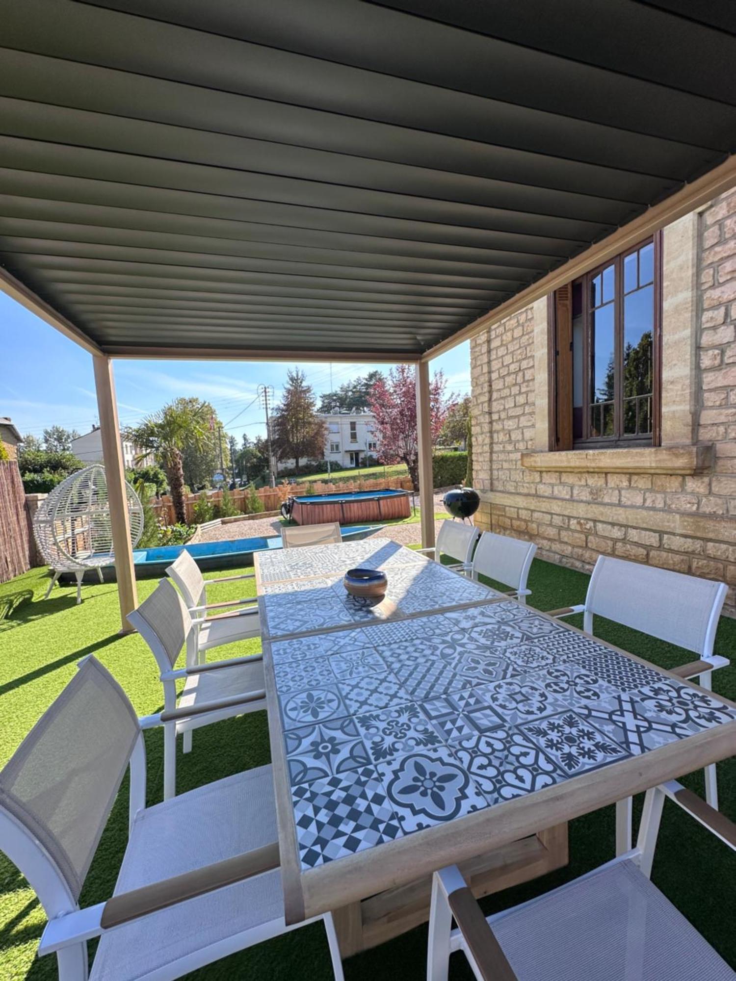 Сasa de vacaciones Maison De Duplex Artienzo Sarlat